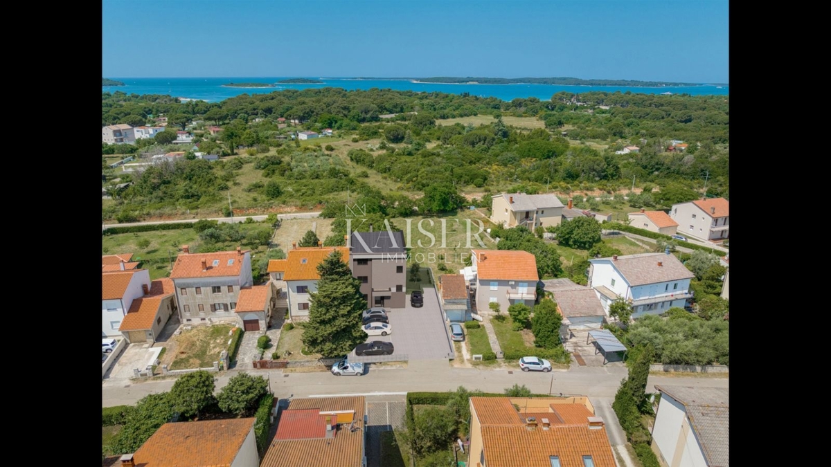 Fažana, Valbandon - dvosobno stanovanje, novogradnja z dvema parkirnima mestoma