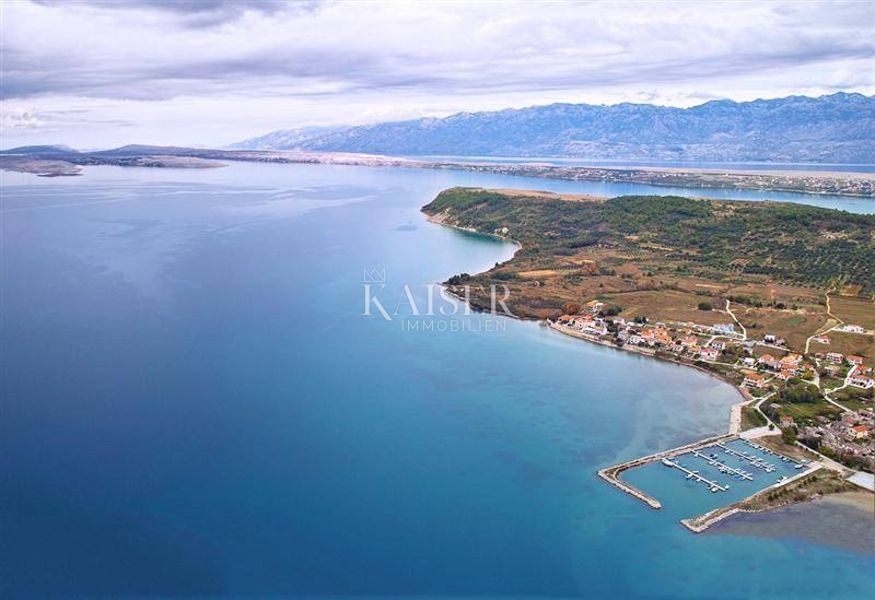 Zadar, Ljubač - pripravljeno za gradnjo, atraktivno zemljišče z gradbenim dovoljenjem 250 m od peščene plaže