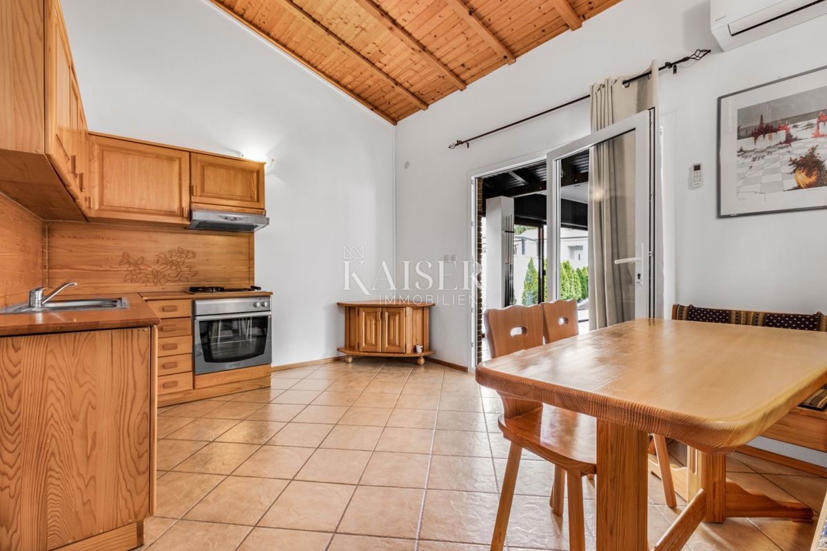 Hiša Medulin, 462,50m2