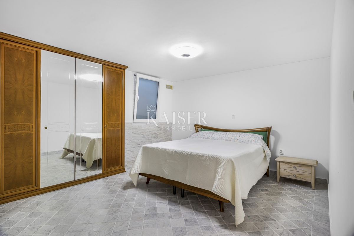 Hiša Medulin, 462,50m2