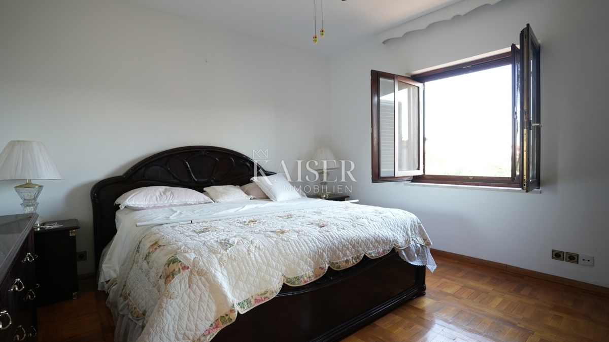 Hiša Donje Ražine, Šibenik, 500m2