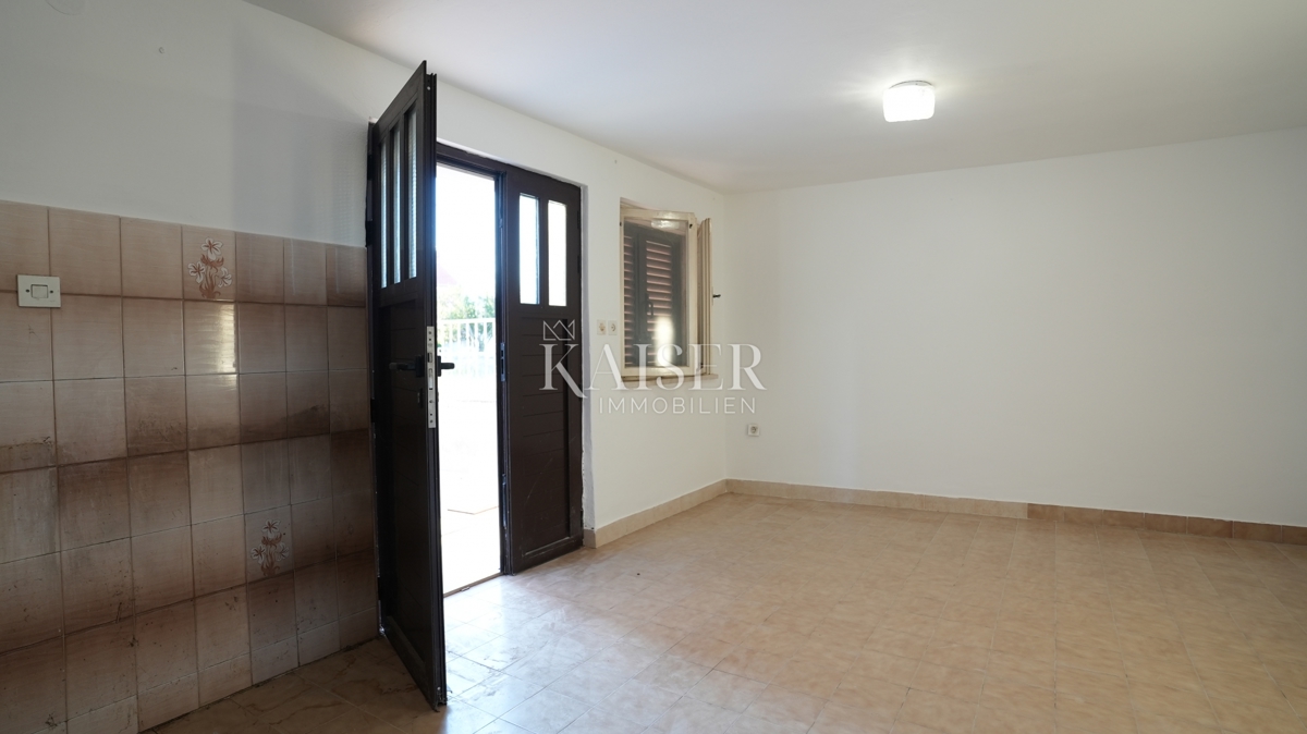 Hiša Donje Ražine, Šibenik, 500m2