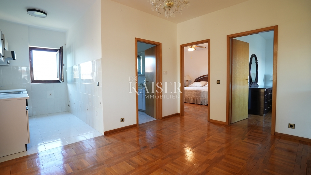 Hiša Donje Ražine, Šibenik, 500m2