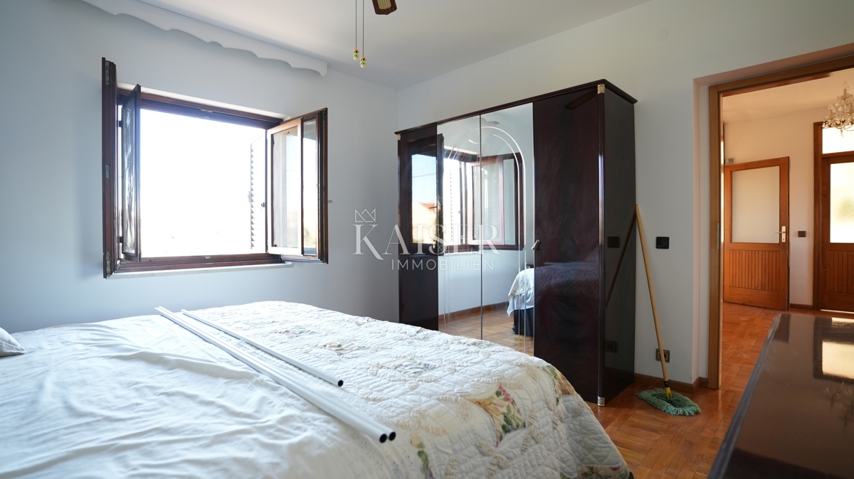 Hiša Donje Ražine, Šibenik, 500m2