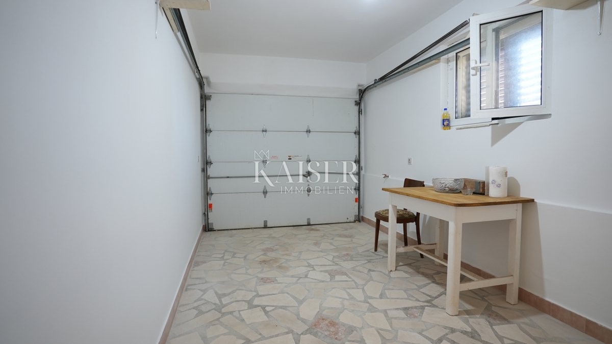 Hiša Donje Ražine, Šibenik, 500m2