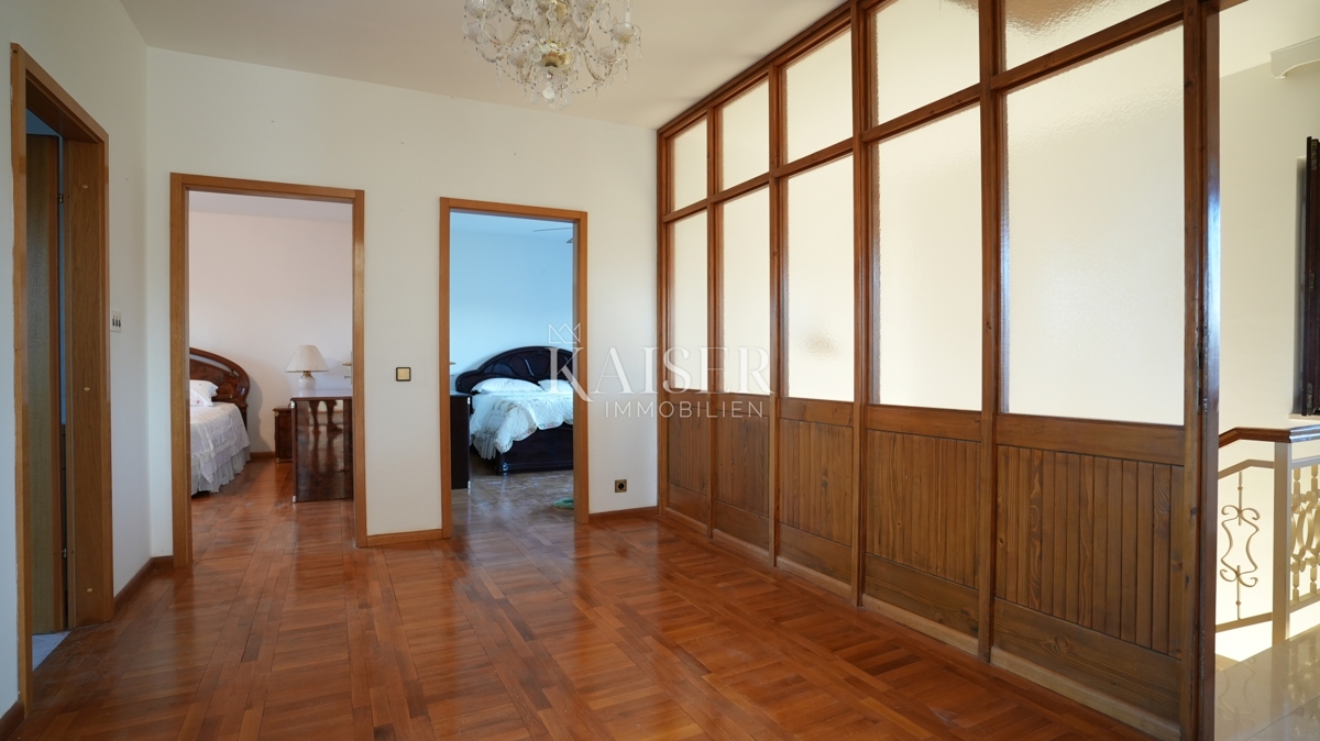 Hiša Donje Ražine, Šibenik, 500m2