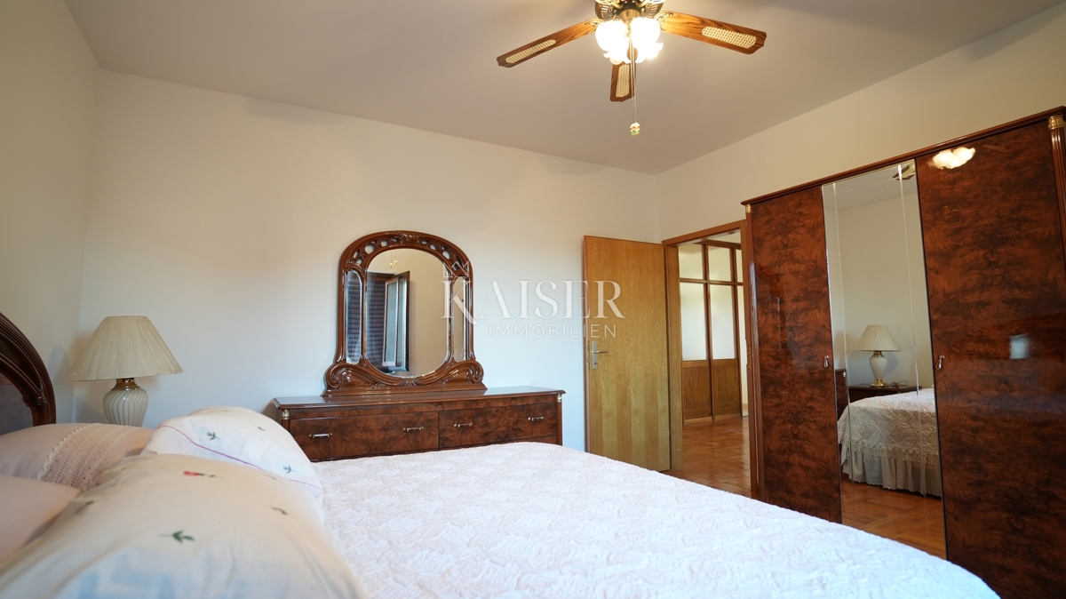 Hiša Donje Ražine, Šibenik, 500m2