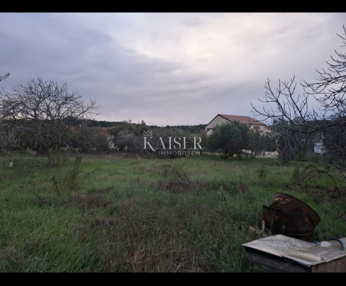 Otok Pašman - Gradbeno zemljišče 1. vrsta do morja