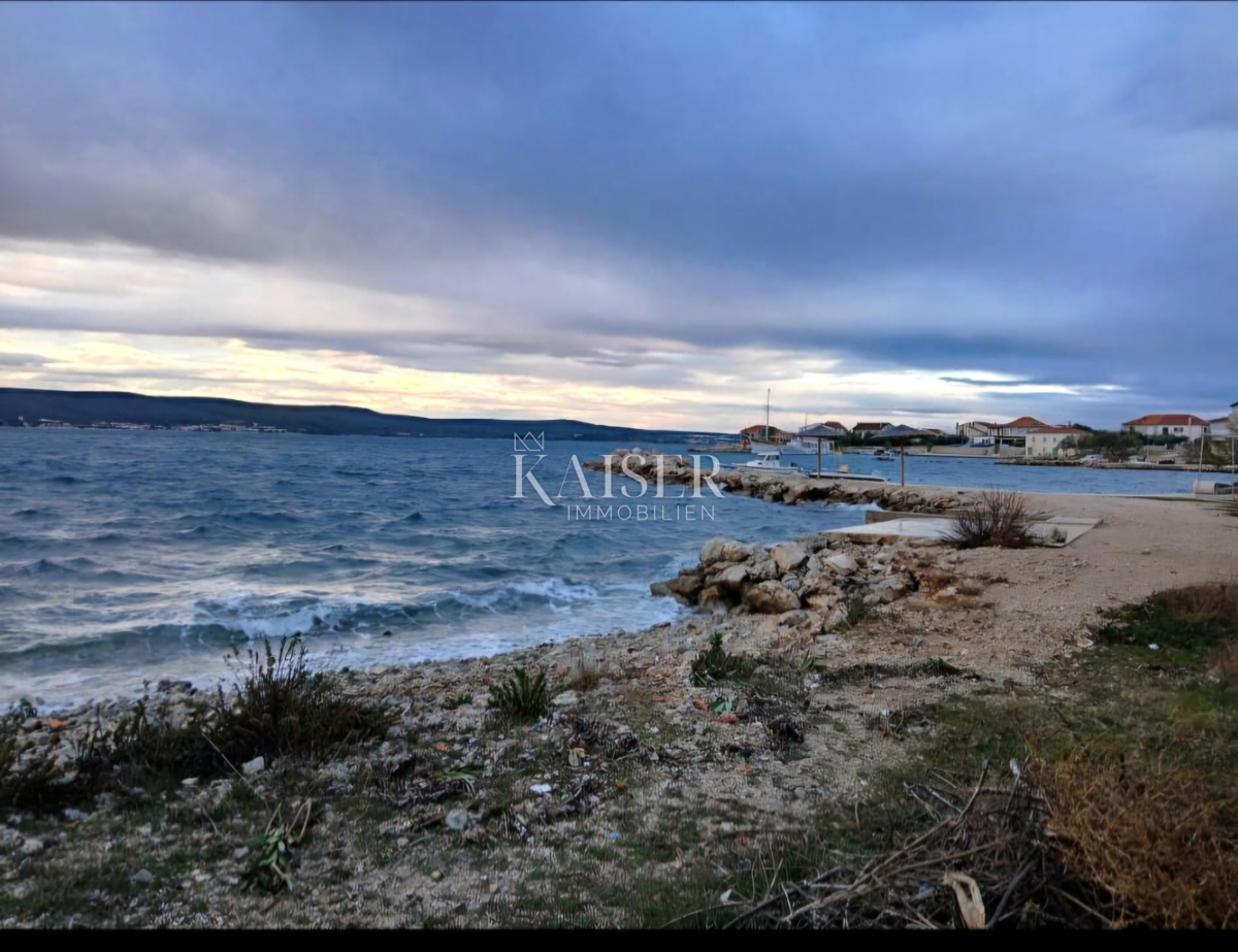 Otok Pašman - Gradbeno zemljišče 1. vrsta do morja