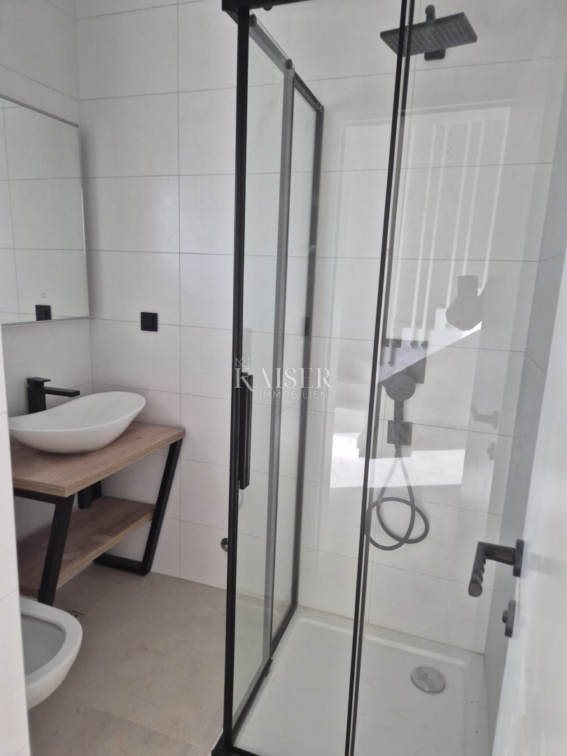 Stanovanje Mulo, Vrsi, 100m2