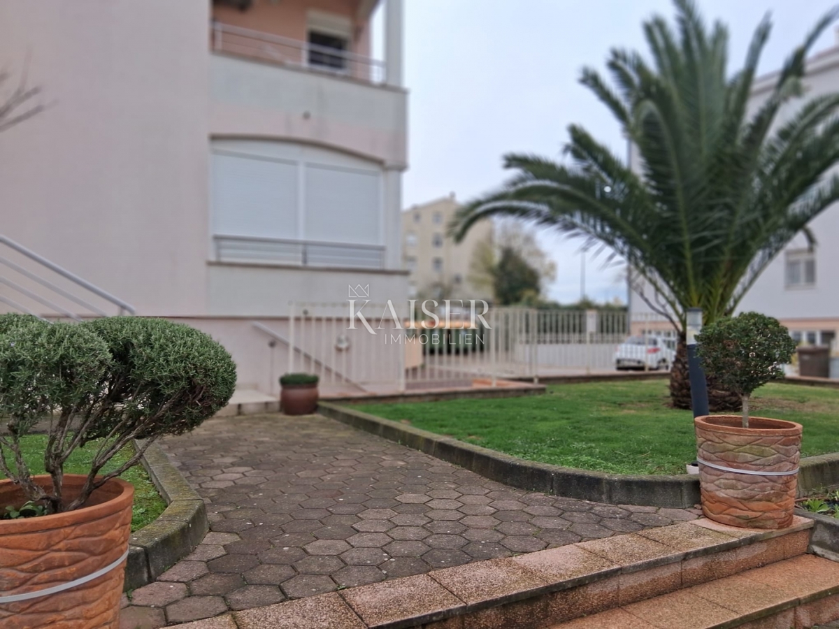 Zadar, Višnjik - garsonjera z garažo 31,79 m2 - 145.000 €