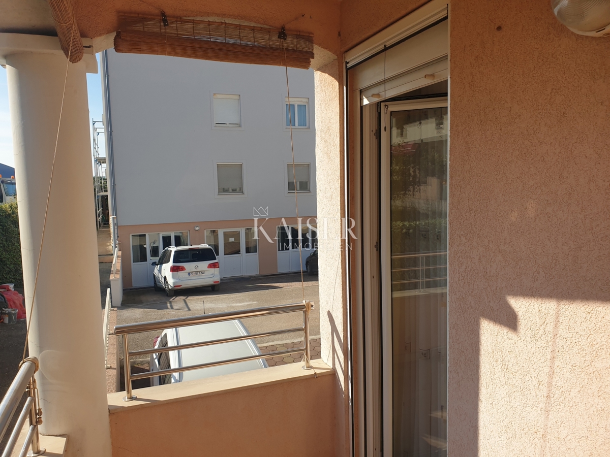 Zadar, Višnjik - garsonjera z garažo 31,79 m2 - 145.000 €