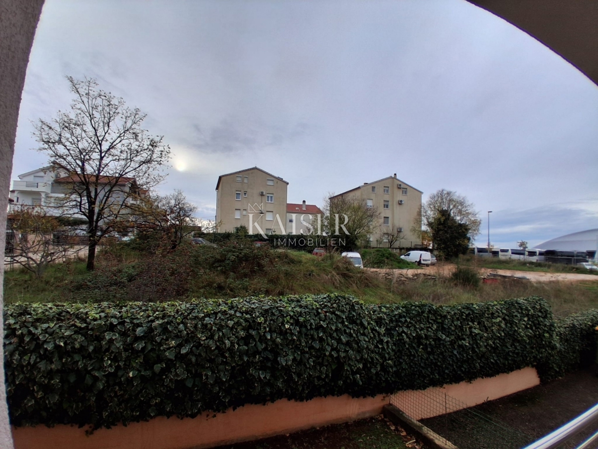 Zadar, Višnjik - garsonjera z garažo 31,79 m2 - 145.000 €