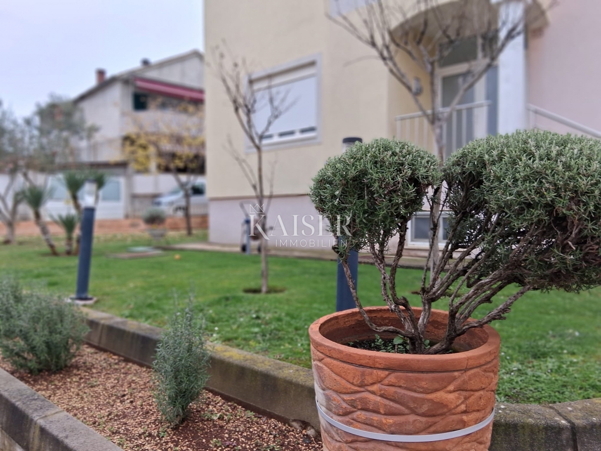 Zadar, Višnjik - garsonjera z garažo 31,79 m2 - 145.000 €