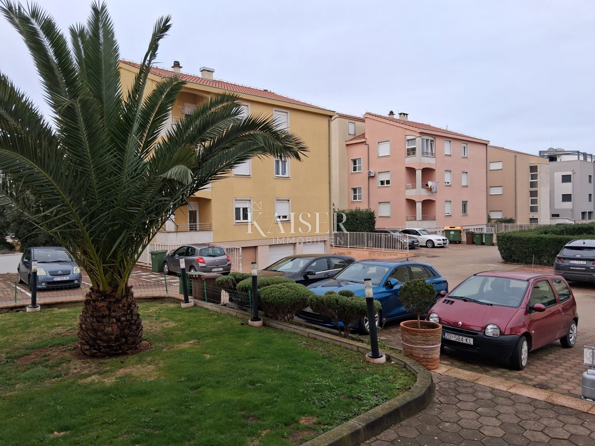 Zadar, Višnjik - garsonjera z garažo 31,79 m2 - 145.000 €