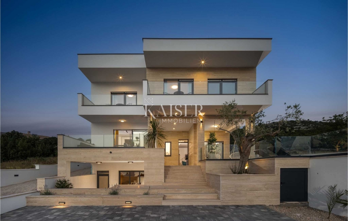 Hiša Borik, Zadar, 365m2