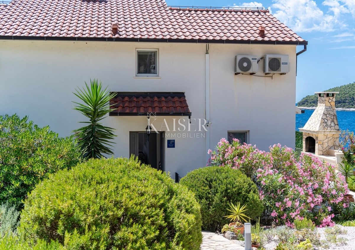 Korčula - čudovita in osupljiva vila ob morju