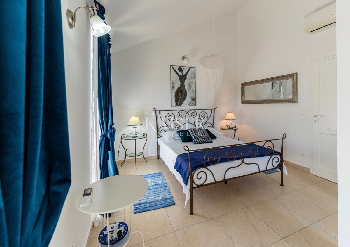 Korčula - čudovita in osupljiva vila ob morju