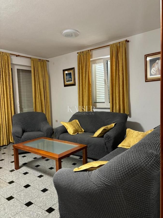 Sveti Filip i Jakov - vila prva vrsta ob morju