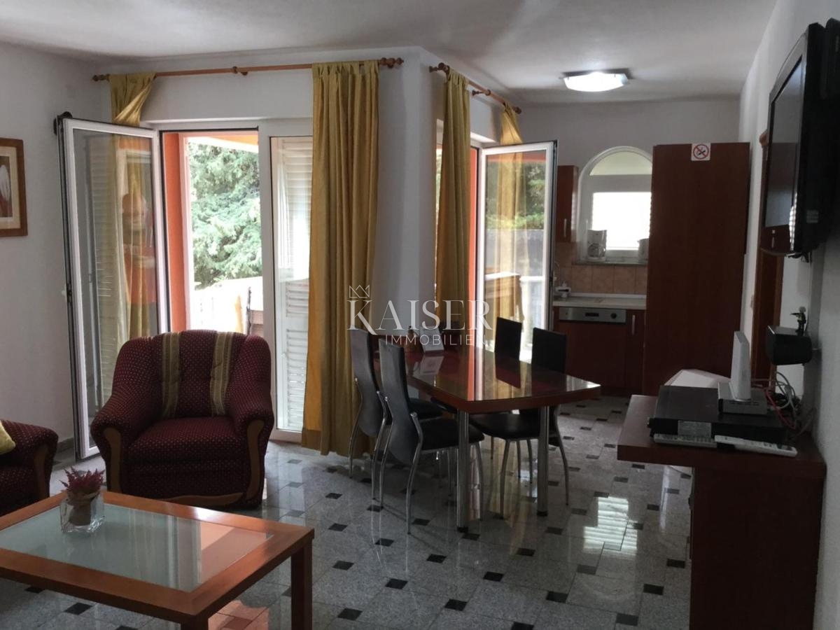 Sveti Filip i Jakov - vila prva vrsta ob morju