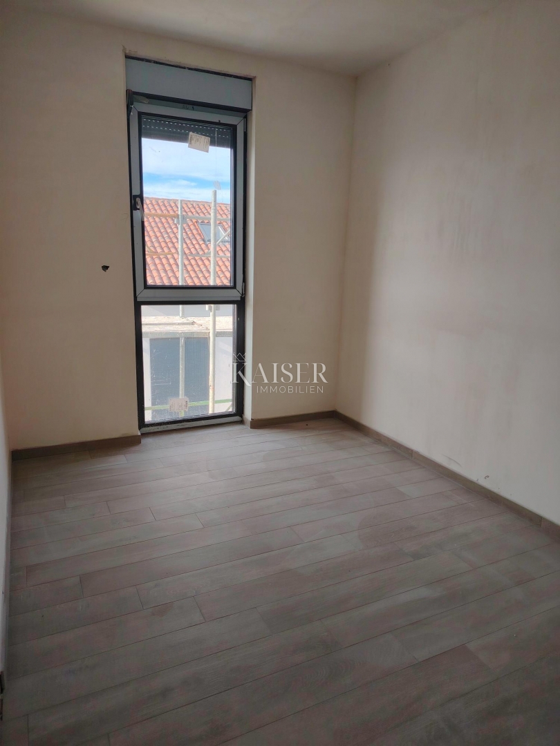 Istra, Peroj - stanovanje s pogledom na Brionske otoke 60,5 m2