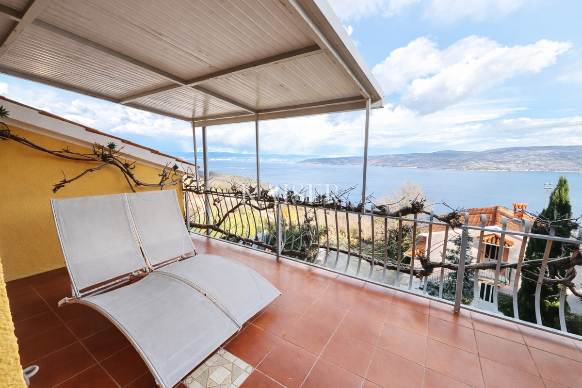 Opatija, Brseč - panoramski pogled na morje, hiša, 243 m2