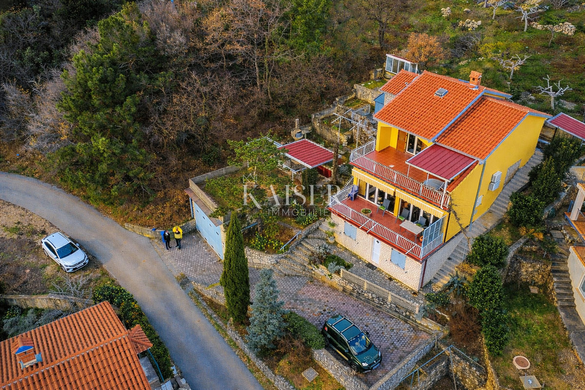 Opatija, Brseč - panoramski pogled na morje, hiša, 243 m2