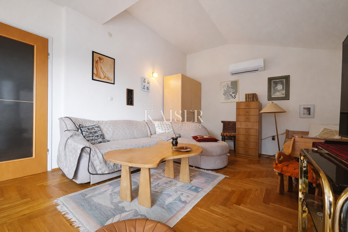 Opatija, Brseč - panoramski pogled na morje, hiša, 243 m2