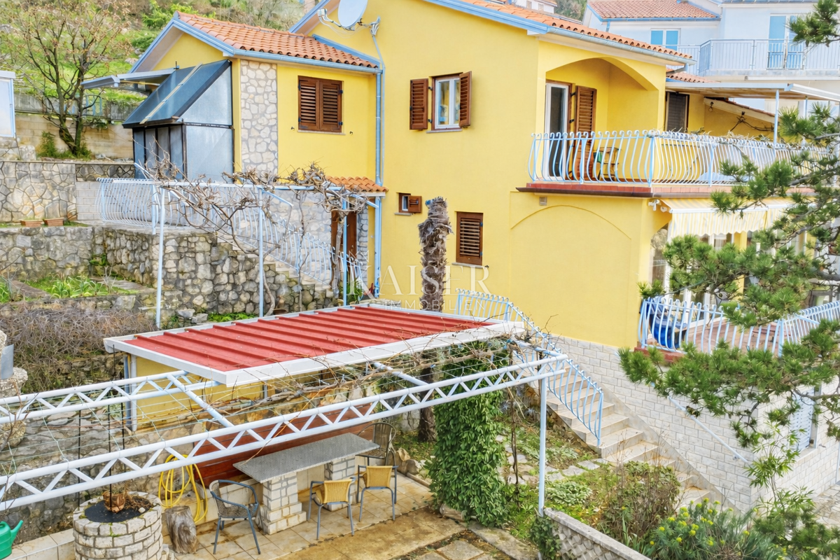 Opatija, Brseč - panoramski pogled na morje, hiša, 243 m2