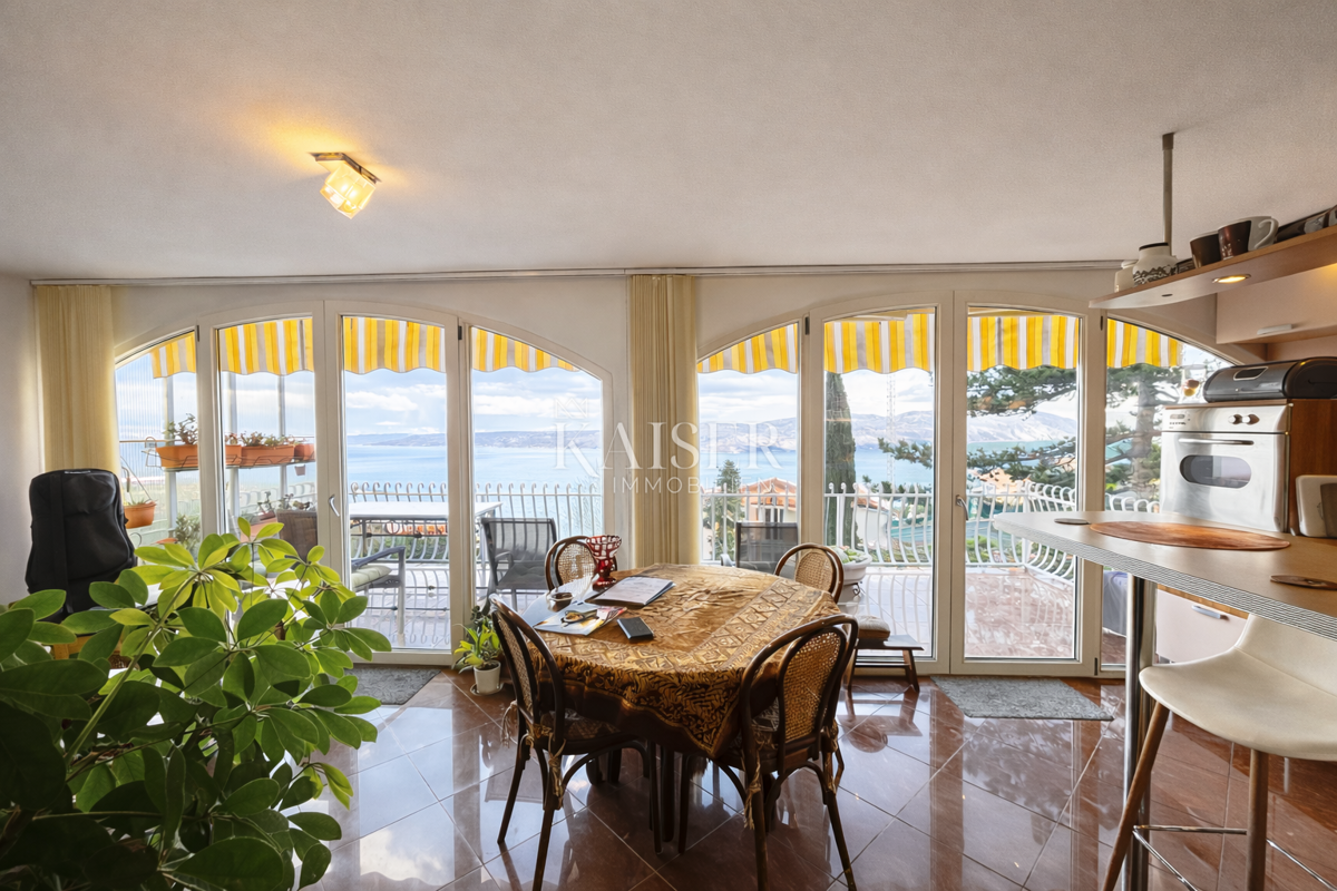 Opatija, Brseč - panoramski pogled na morje, hiša, 243 m2