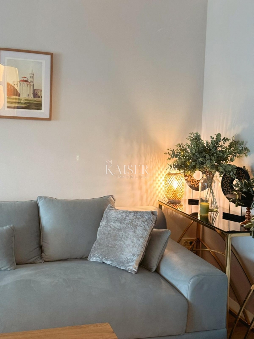 Zadar - Tiz, trosobno stanovanje s pogledom na morje