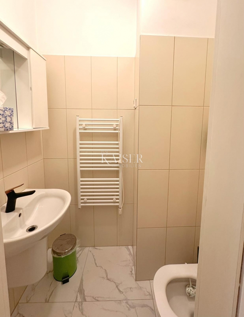 Zadar - Tiz, trosobno stanovanje s pogledom na morje