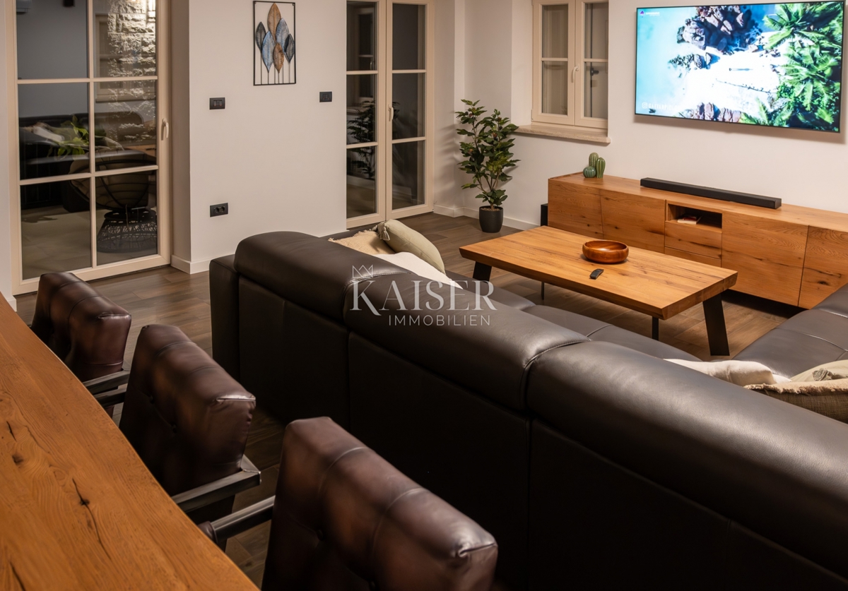 Momjan, Istra, razkošna oaza na gričih čarobnega Momjana