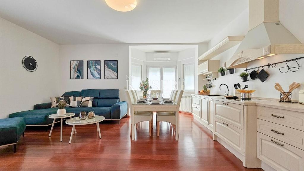 Umag, Zambratija, Istra, čudovita vila z bazenom in pogledom na morje