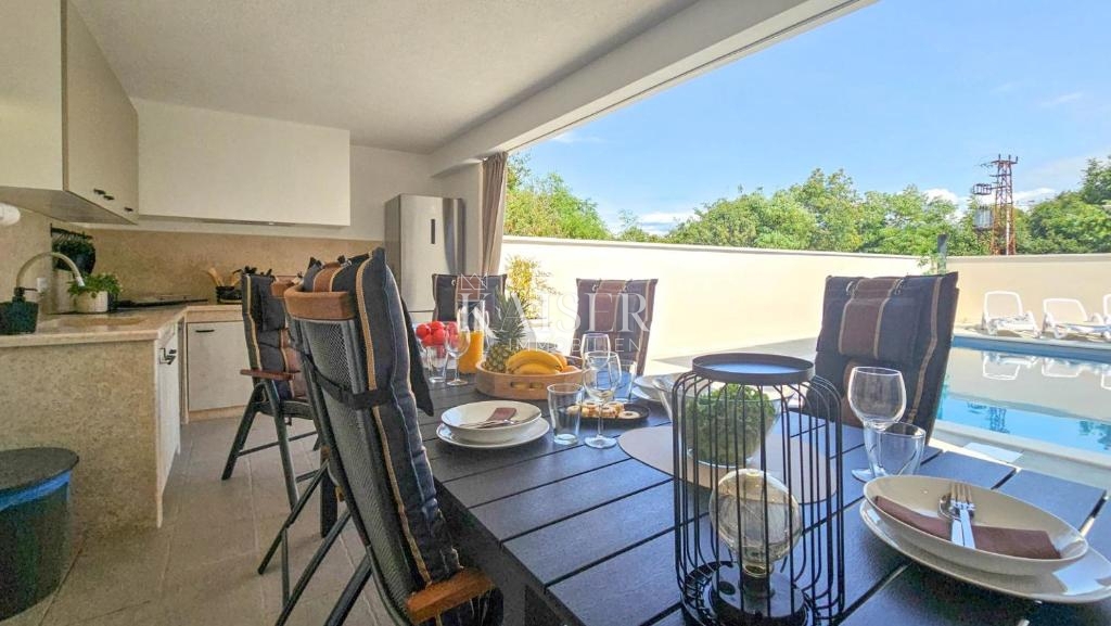 Umag, Zambratija, Istra, čudovita vila z bazenom in pogledom na morje