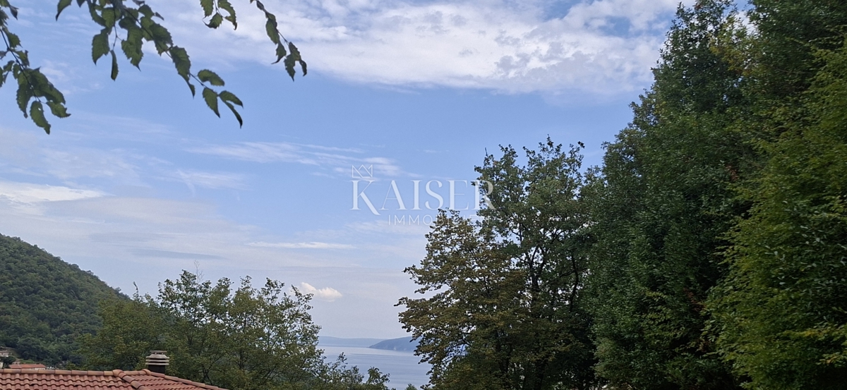 Mošćenička Draga, 815m2