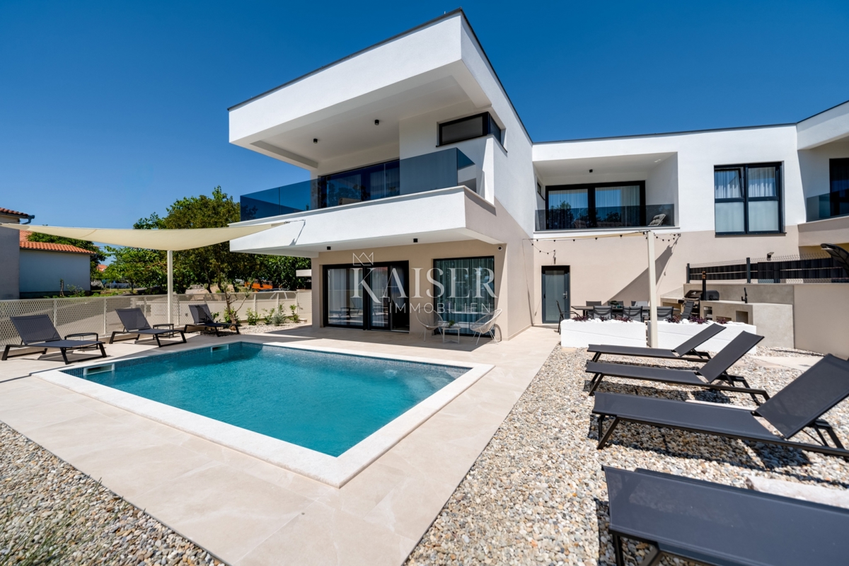 Otok Krk, Omišalj - luksuzna dvojna hiša A