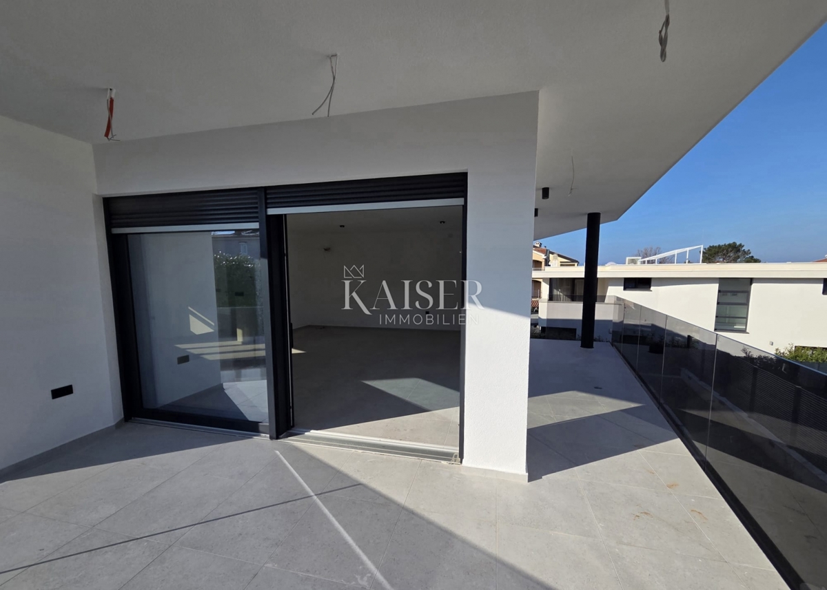 Otok Krk, Malinska - Luksuzna hiša dvojček z zasebnim bazenom