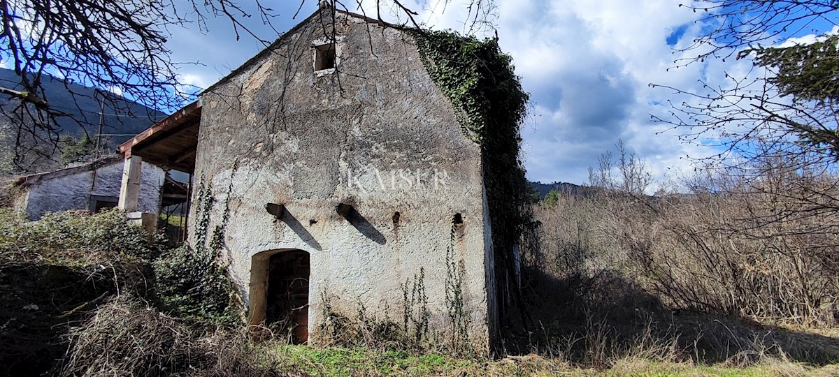 Mošćenička Draga - posest, 8.000 m2