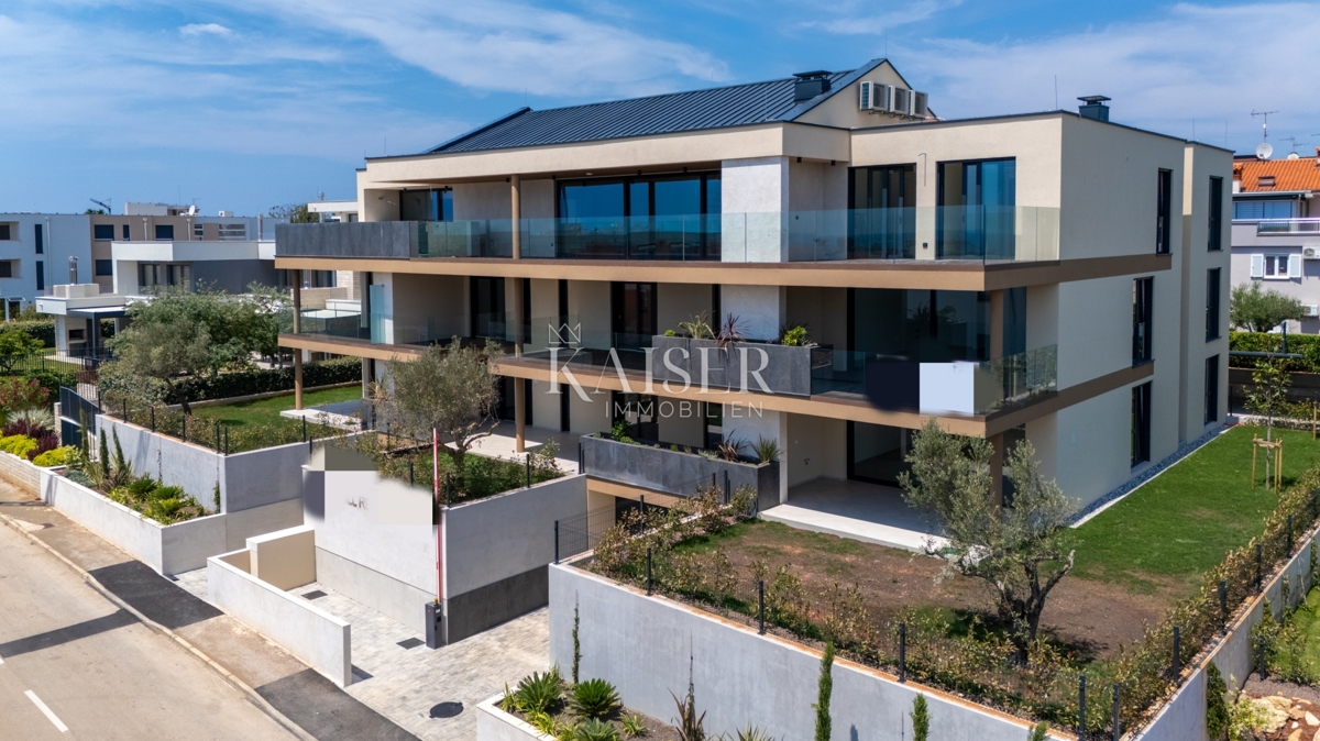 Istra, Novigrad - moderno stanovanje s pogledom na morje