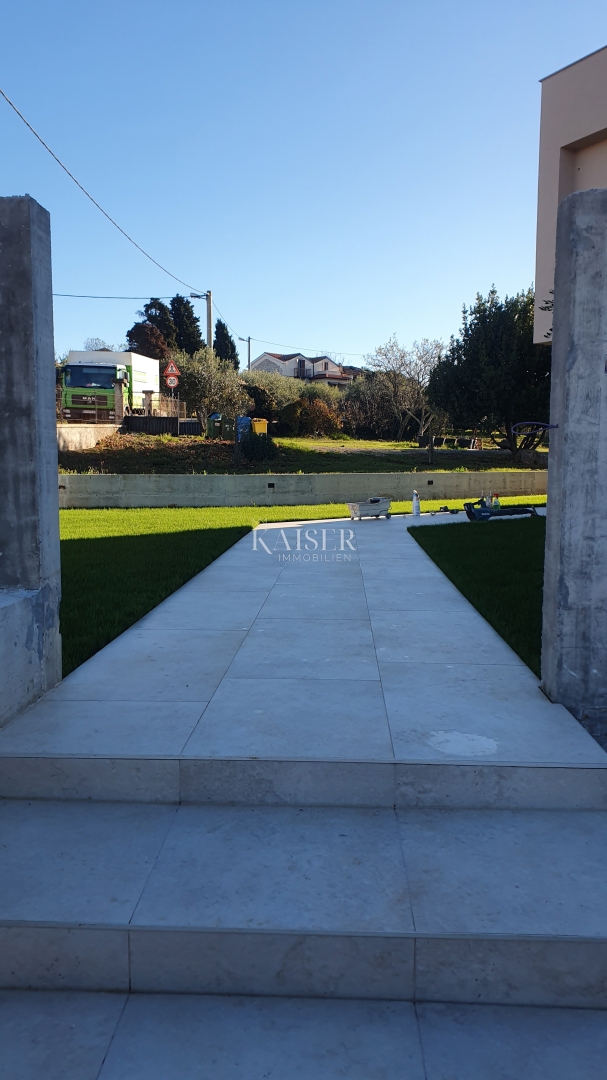 Istra - Poreč, luksuzna vila s savno in bazenom, pogled na morje