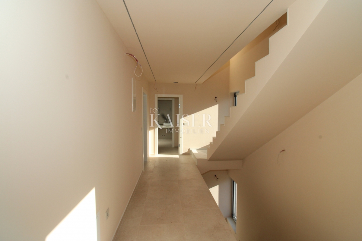 Istra - Poreč, luksuzna vila s savno in bazenom, pogled na morje