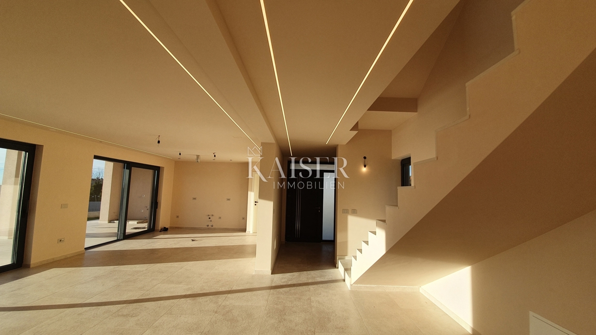 Istra - Poreč, luksuzna vila s savno in bazenom, pogled na morje