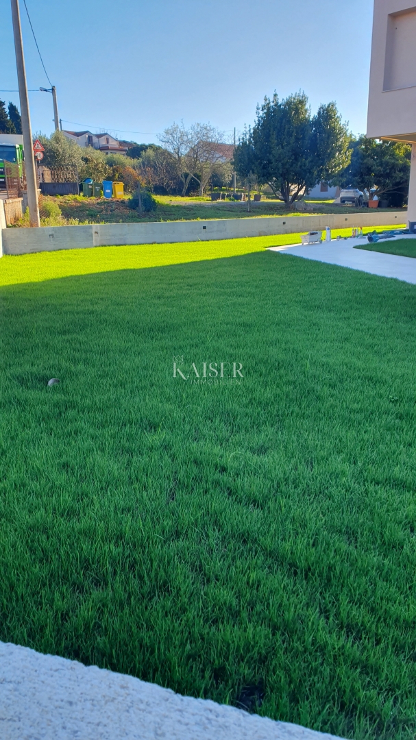 Istra - Poreč, luksuzna vila s savno in bazenom, pogled na morje