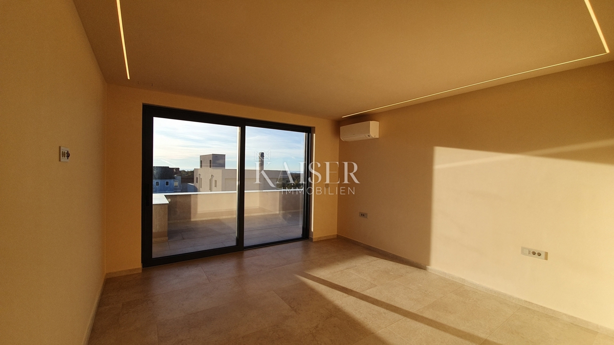 Istra - Poreč, luksuzna vila s savno in bazenom, pogled na morje