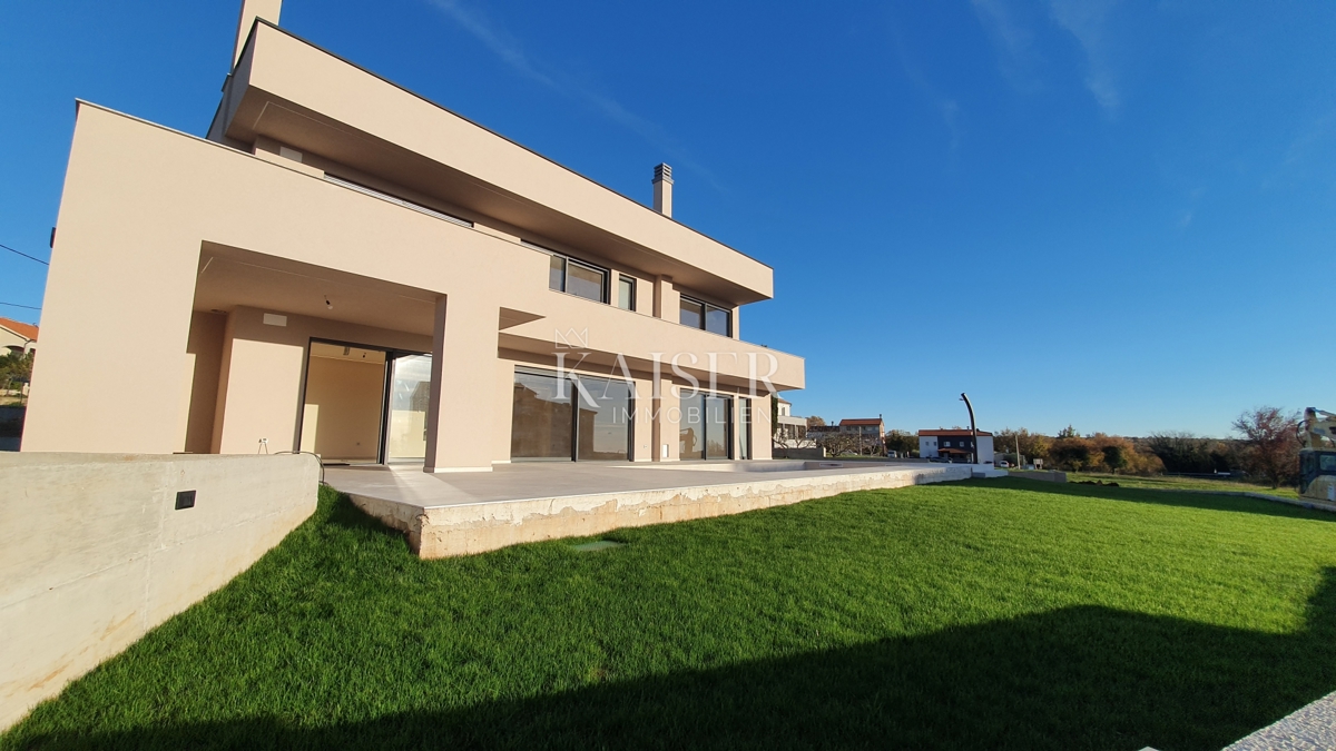 Istra - Poreč, luksuzna vila s savno in bazenom, pogled na morje