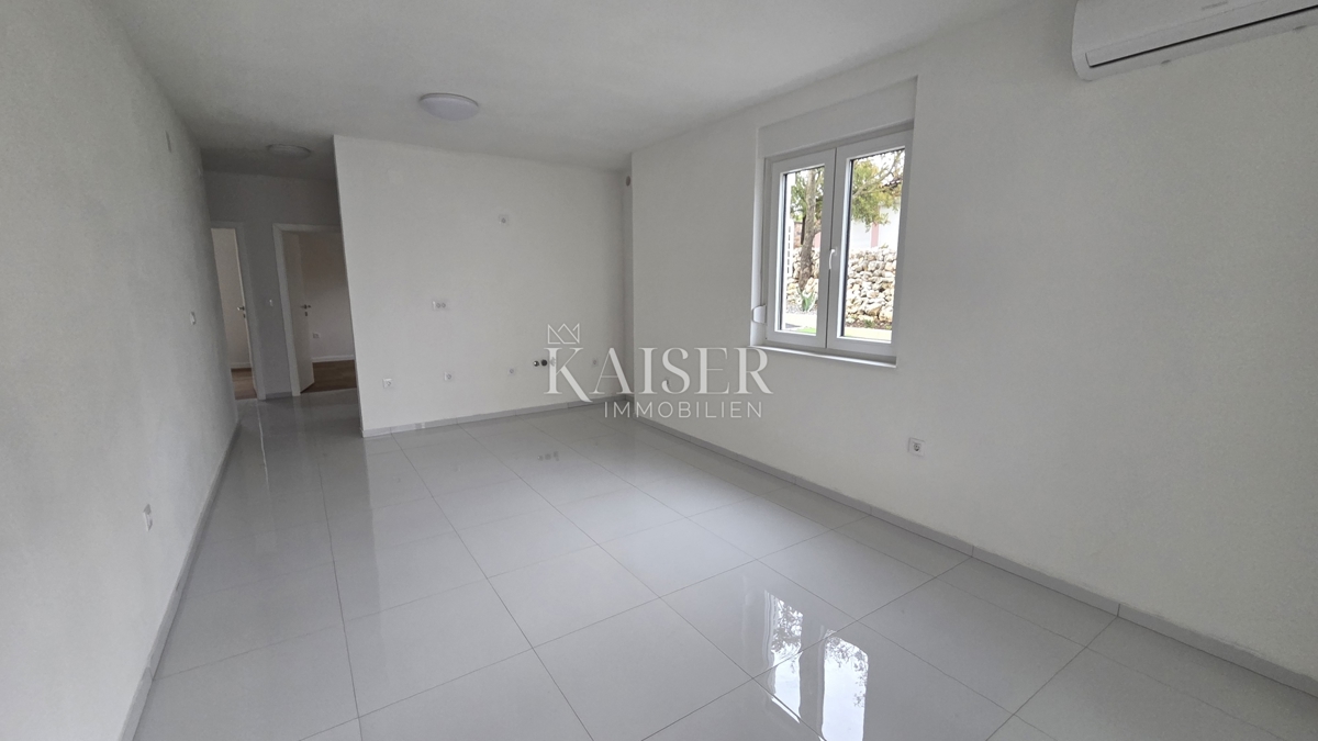 Novi Vinodolski - pritličje stanovanje S2 novogradnja 66m2