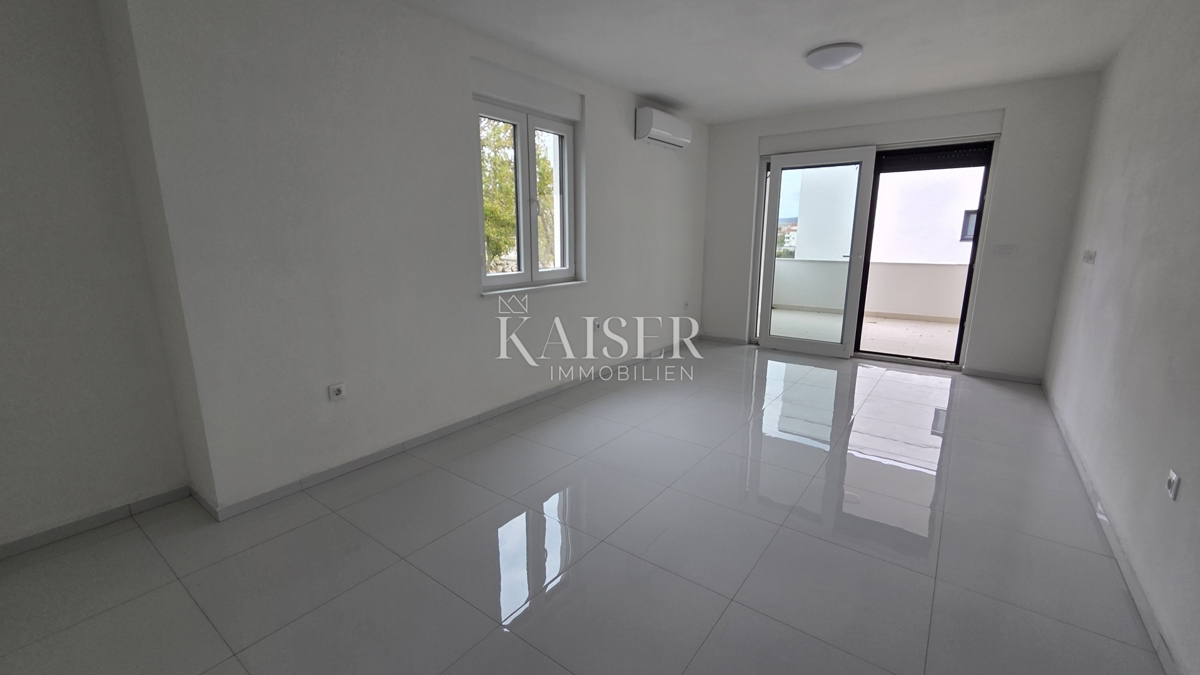 Novi Vinodolski - pritličje stanovanje S2 novogradnja 66m2