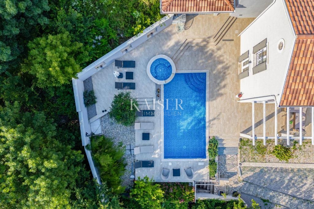 Hiša Drivenik, Vinodolska Općina, 180m2