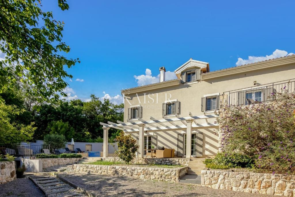 Hiša Drivenik, Vinodolska Općina, 180m2